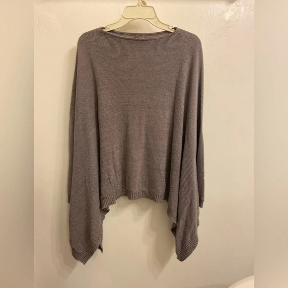 Lululemon Pullover Poncho Light Purple One Size - Picture 1 of 2